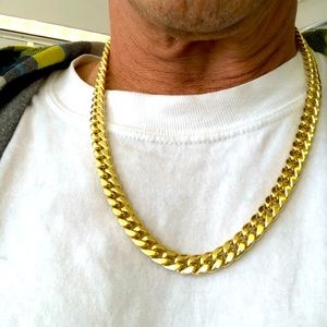 14 kt “ Miami Cuban” 24” necklace 59.5 grams